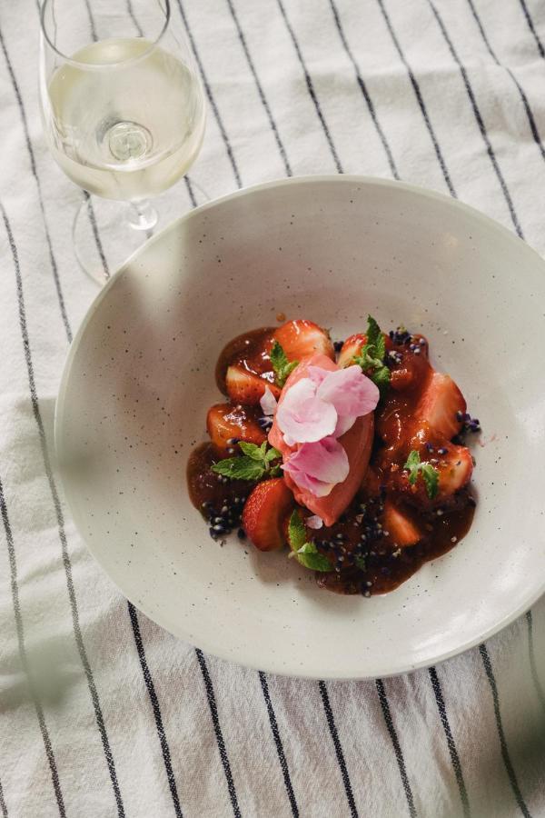 Hotel Strana Hälleviksstrand 外观 照片